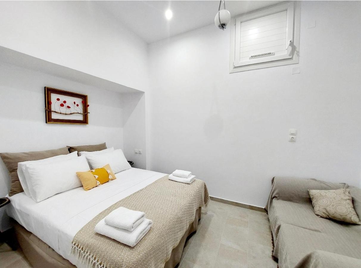 Ferienwohnung Lor Apparemment In Center Of Adamas Exterior foto